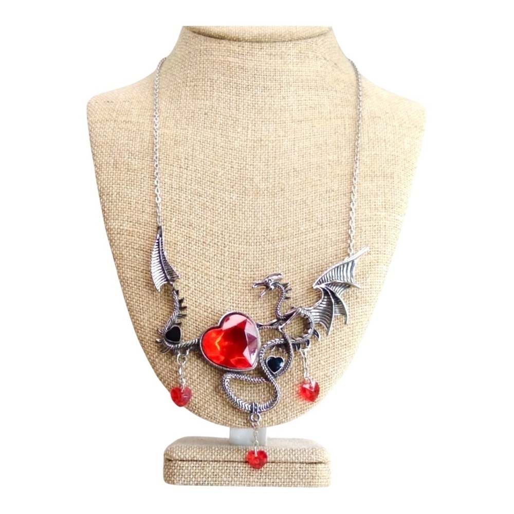 Goth Witchy Dragon Heart Crystal Pendant Necklace Halloween Cosplay - Picture 3 of 13
